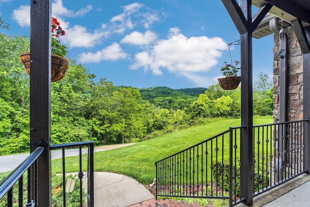 1764 Warren Hollow Rd, Nolensville, TN 37135 - view of grassy yard featuring a balcony and a view of trees