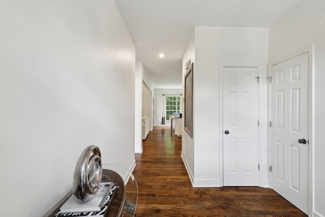1423 Clairmonte Cir, Franklin, TN 37064 - hall featuring recessed lighting, dark wood-style floors, and baseboards