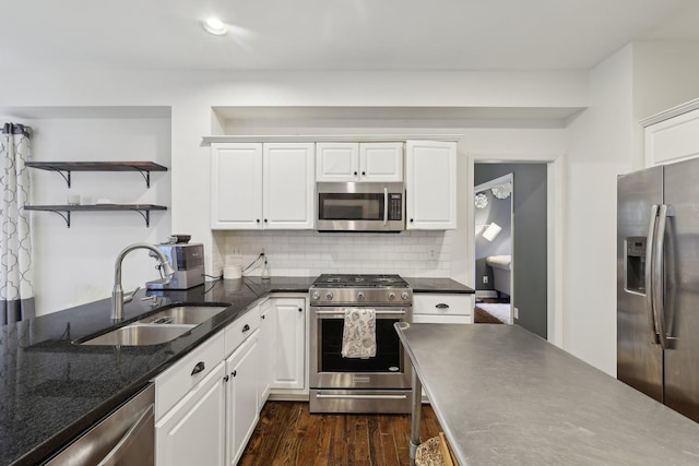 1423 Clairmonte Cir, Franklin, TN 37064 - kitchen with appliances with stainless steel finishes, a sink, white cabinets, and dark wood-style flooring