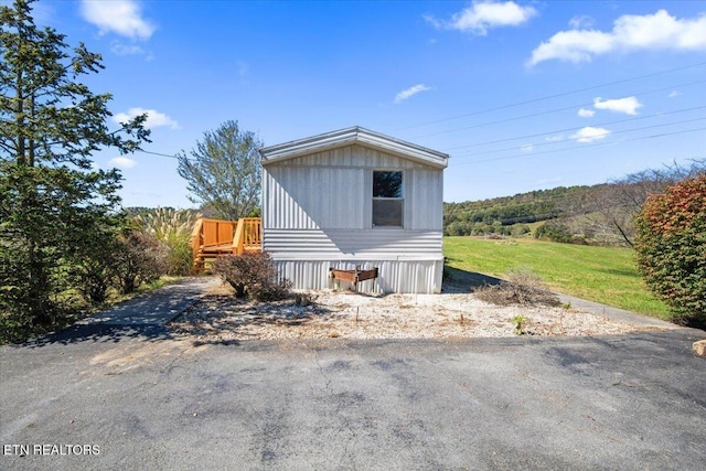view of front of house