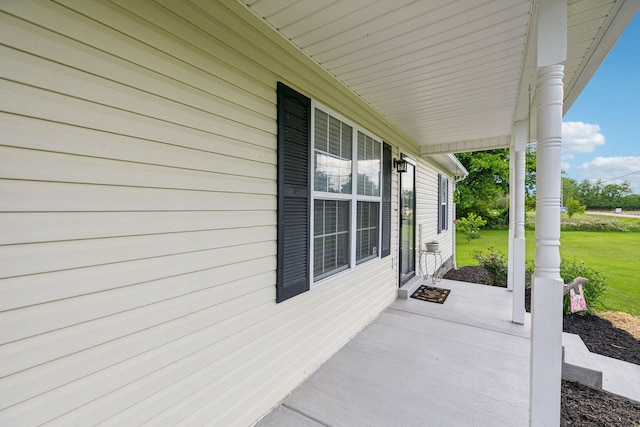 view of patio featuring covered porch