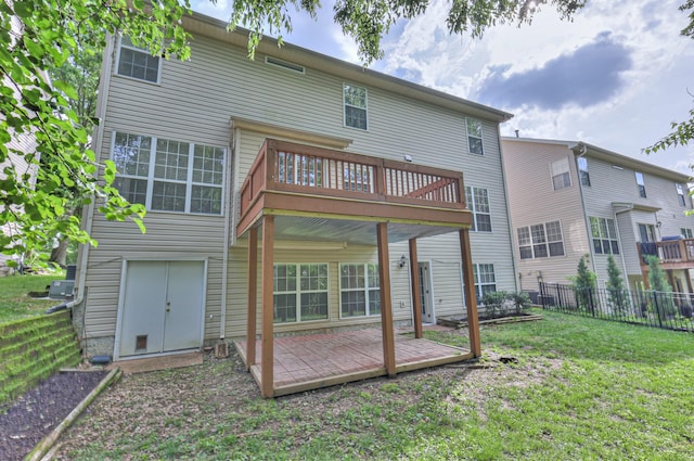 408 Parish Pl, Franklin, TN 37067 - back of property featuring a wooden deck