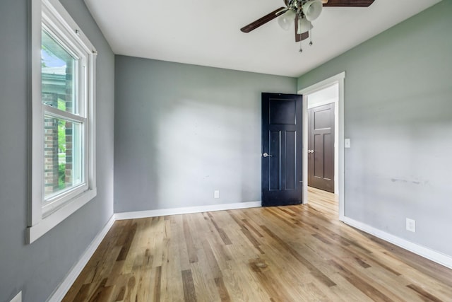 4408 Alpine Way, Murfreesboro, TN 37129 - unfurnished room with baseboards, wood finished floors, and ceiling fan
