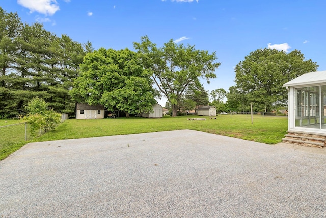 4408 Alpine Way, Murfreesboro, TN 37129 - view of yard with an outdoor structure