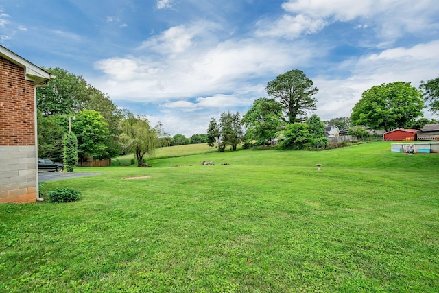 1006 Hillcrest Cir, Pleasant View, TN 37146 - view of grassy yard