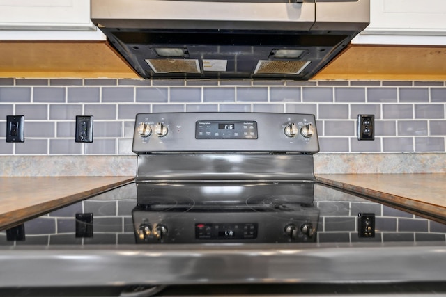 325 Golfview Ln, Springfield, TN 37172 - kitchen featuring backsplash, stainless steel range with electric cooktop, and range hood