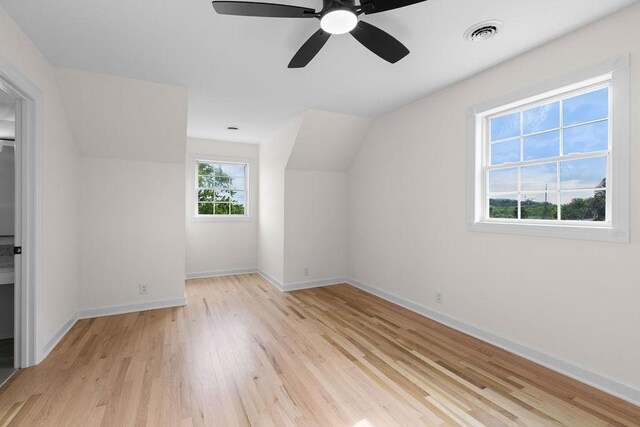 754 Veterans Pkwy, Murfreesboro, TN 37128 - additional living space featuring light wood-type flooring, baseboards, lofted ceiling, and ceiling fan