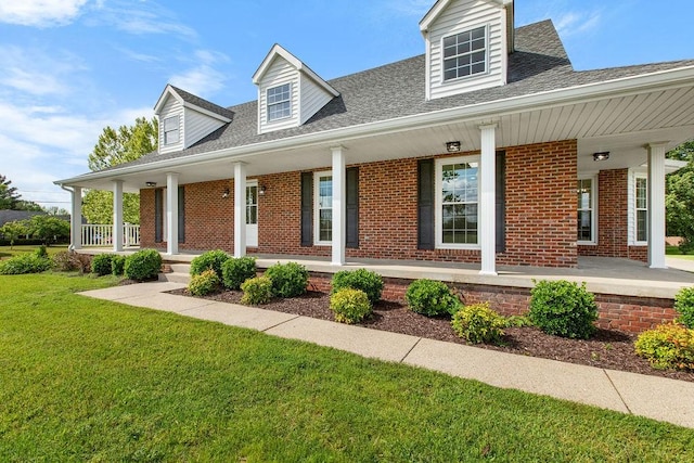754 Veterans Pkwy, Murfreesboro, TN 37128 - view of front of home featuring covered porch, brick siding, a front yard, and roof with shingles