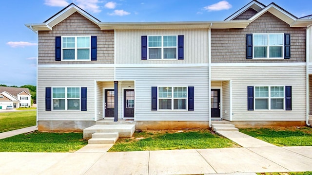 multi unit property with a front lawn