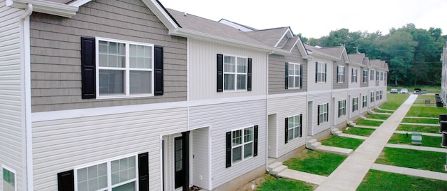 view of side of property