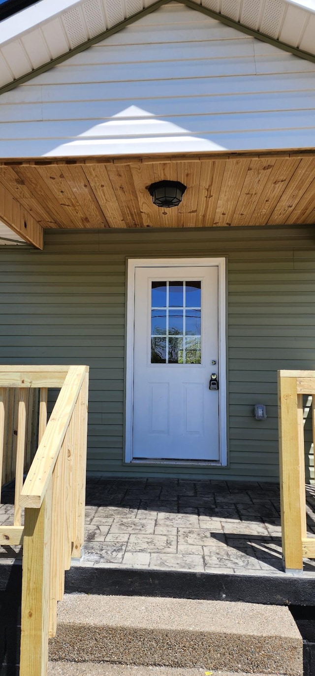 830 Finley Beech Rd, Lewisburg, TN 37091 - doorway to property with covered porch