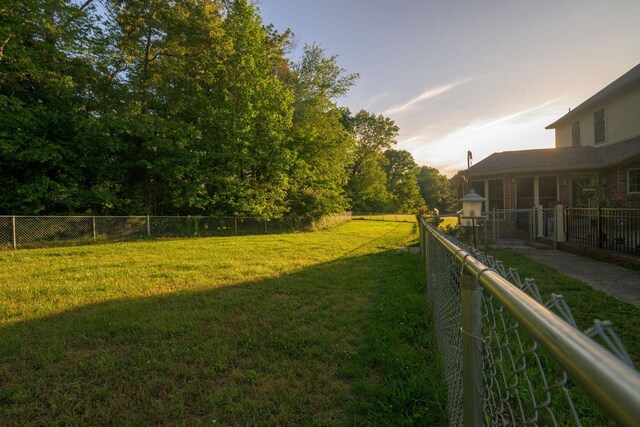168 Maple Valley Ln, Cookeville, TN 38506 - view of yard at dusk