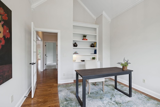 336 Alfred Ladd Rd E, Franklin, TN 37064 - office space featuring crown molding, wood finished floors, vaulted ceiling, and baseboards