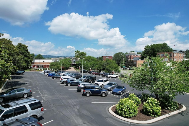 536 River St Unit 536, Chattanooga, TN 37405 - view of uncovered parking lot