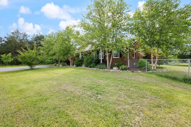 1120 Weeks Rd, Murfreesboro, TN 37127 - view of yard
