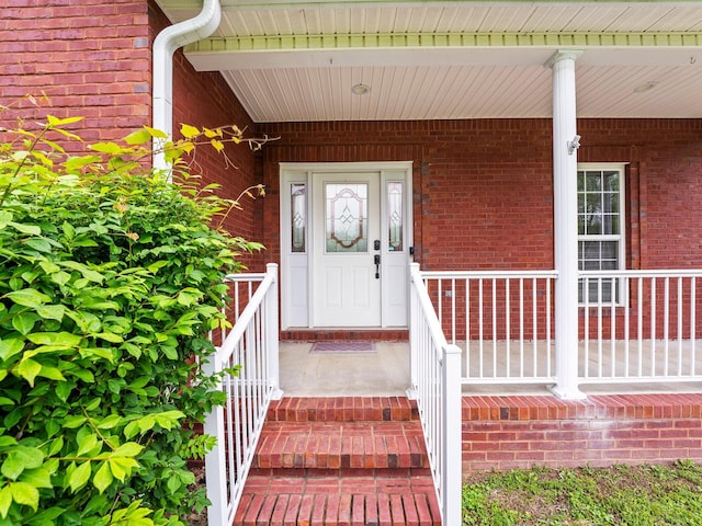 416 Overlook Cir, Tullahoma, TN 37388 - entrance to property featuring brick siding and a porch