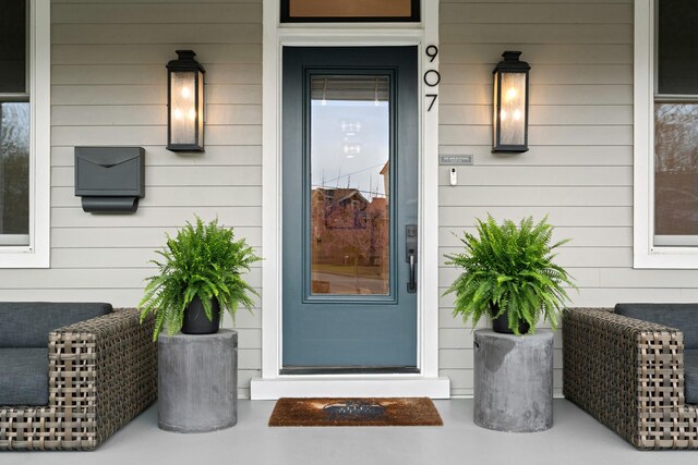 property entrance with a porch