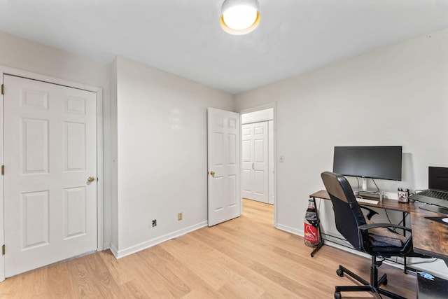 118 Bradbury Ct, Tullahoma, TN 37388 - office space featuring light wood-style floors and baseboards