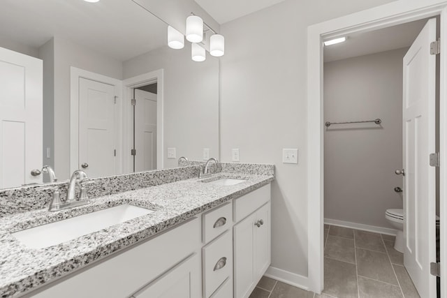 895 Industrial Dr, Old Hickory, TN 37138 - full bath with baseboards, double vanity, and toilet