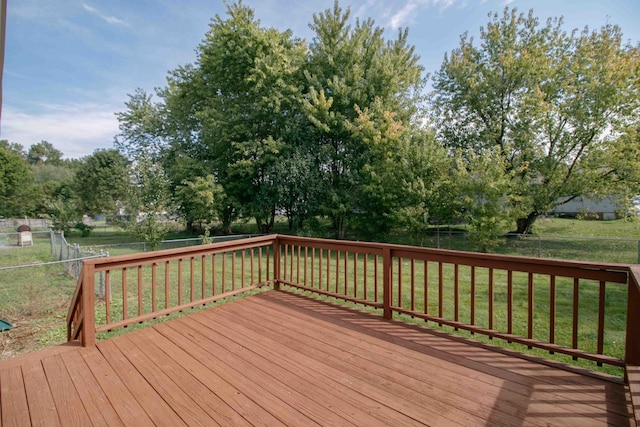 587 Joshua Dr, Clarksville, TN 37042 - wooden terrace with view of scattered trees