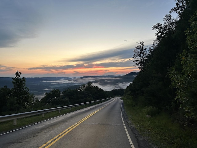 755 Sunset Cir, Jasper, TN 37347