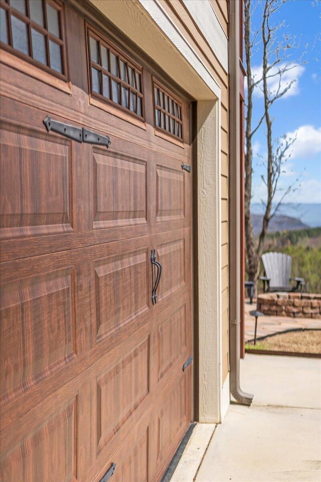 510 Lookout View Dr Unit Rb-177, Jasper, TN 37347 - view of garage