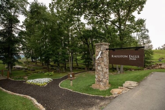 460 Volunteer St, Jasper, TN 37347