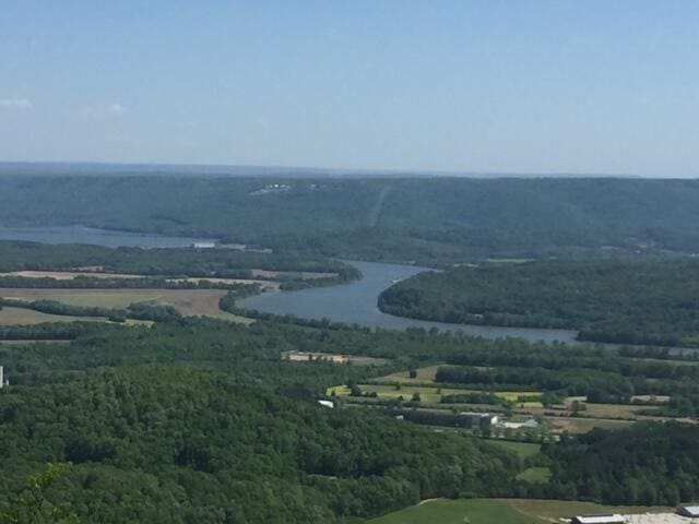 150 Eagle Eye Dr, Jasper, TN 37347