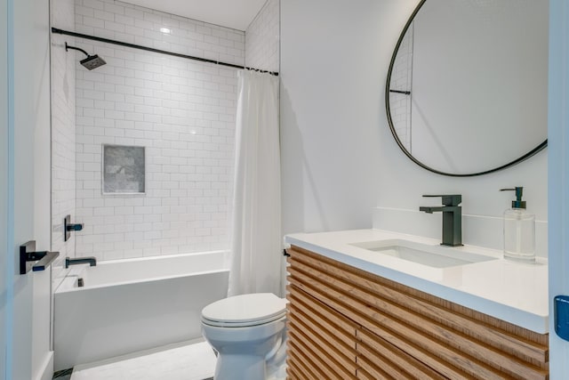 84 Judd Ln, Lancaster, TN 38569 - bathroom featuring toilet, vanity, and shower / tub combo
