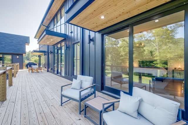 84 Judd Ln, Lancaster, TN 38569 - deck with outdoor dining area