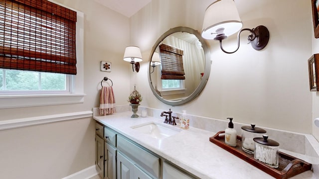 152 Bluegrass Dr, Hendersonville, TN 37075 - bathroom with vanity