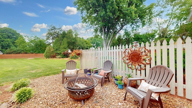 152 Bluegrass Dr, Hendersonville, TN 37075 - view of patio / terrace with a fire pit