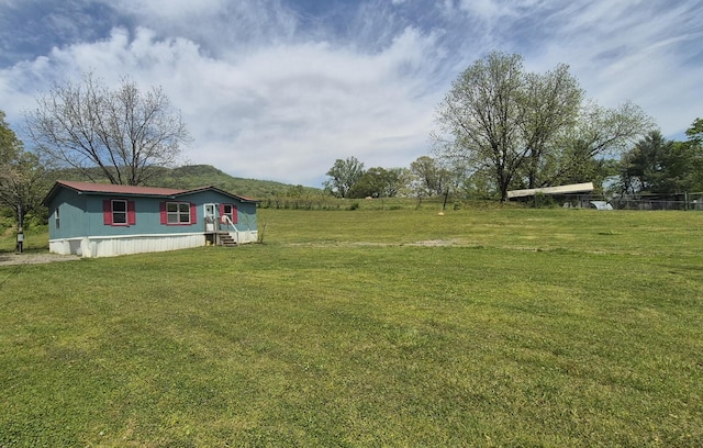 525527 Shady Grove Rd, Sequatchie, TN 37374 - view of grassy yard with entry steps