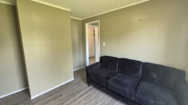 525527 Shady Grove Rd, Sequatchie, TN 37374 - living area with wood finished floors, a textured ceiling, baseboards, and crown molding