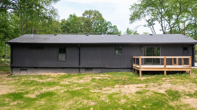 2038 Ogburn Chapel Rd, Clarksville, TN 37042 - back of house with crawl space, a shingled roof, and a wooden deck