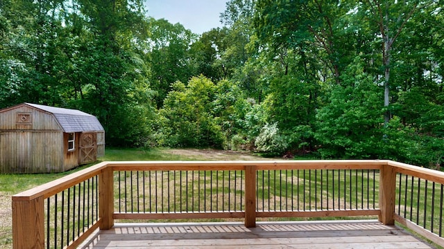 2038 Ogburn Chapel Rd, Clarksville, TN 37042 - wooden terrace featuring a shed, an outbuilding, and a yard