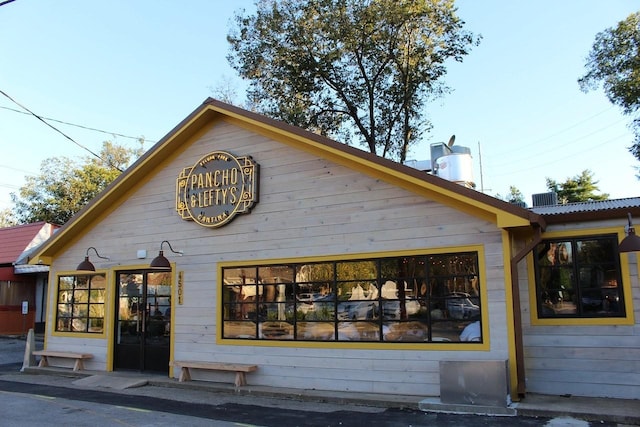 4303A Utah Ave, Nashville, TN 37209 - view of building exterior