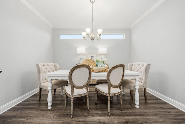 1006 Brinxton Run, Murfreesboro, TN 37128 - dining area with a chandelier, wood finished floors, ornamental molding, and plenty of natural light