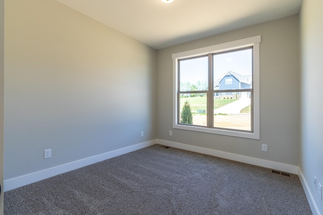 1161 Goose Dr, Springfield, TN 37172 - carpeted empty room featuring baseboards