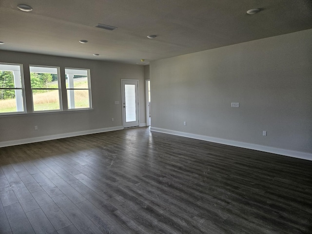 116 Holly Rdg, Antioch, TN 37013 - unfurnished room featuring dark wood-type flooring and recessed lighting