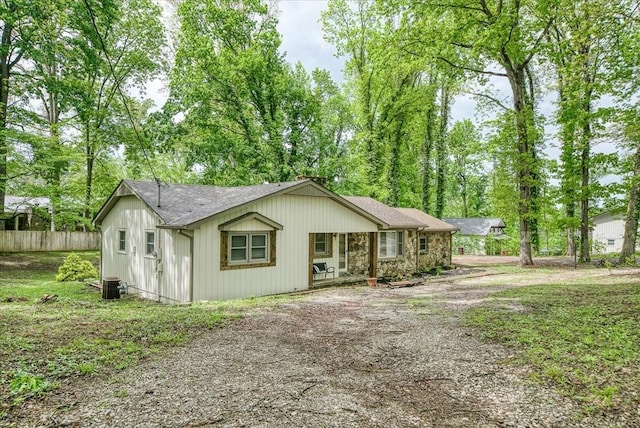 167 Seminole Ln, Sparta, TN 38583 - photo 2