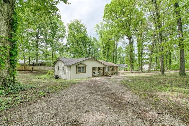 167 Seminole Ln, Sparta, TN 38583 - photo 3