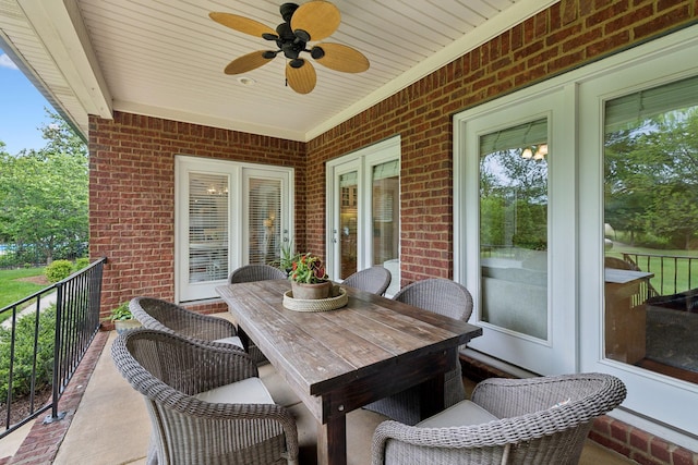 2335 Garrison Cv, Murfreesboro, TN 37130 - view of patio with a ceiling fan, outdoor dining space, and a balcony
