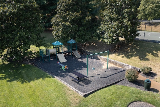 community play area with a yard