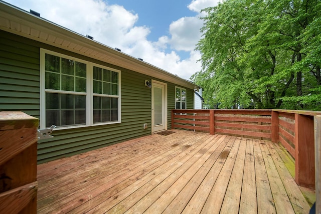 107 Tanesha Ct, Portland, TN 37148 - view of wooden terrace