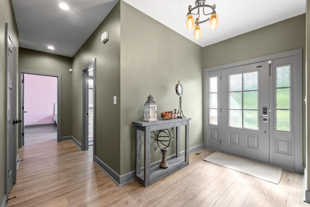 996 Gratton Rd, Clarksville, TN 37043 - foyer featuring a chandelier, wood finished floors, baseboards, and recessed lighting