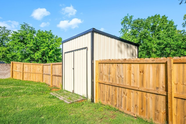 996 Gratton Rd, Clarksville, TN 37043 - view of outdoor structure