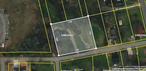 aerial view of property's location with property parcel outlined
