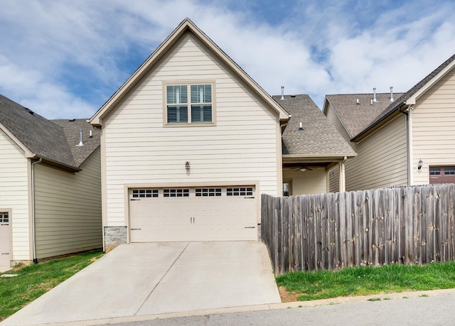 4085 Liberton Way, Nolensville, TN 37135 - traditional home featuring fence, driveway, and a ceiling fan