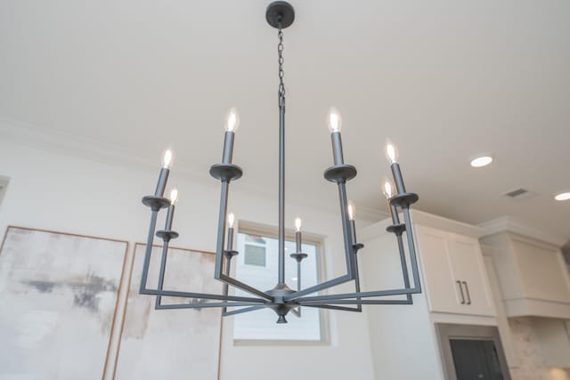 5329 Bridgemore Blvd, Murfreesboro, TN 37129 - detailed view of recessed lighting and ornamental molding